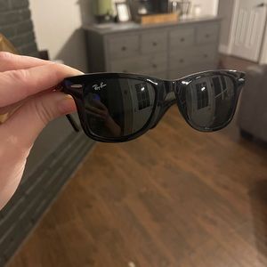 Ray-Ban Wayfarer Sunglasses